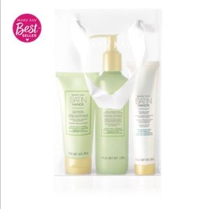 White Tea & Citrus Satin Hands Pampering Set